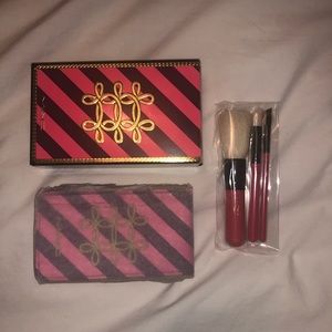 MAC Holiday Makeup Brush Trio